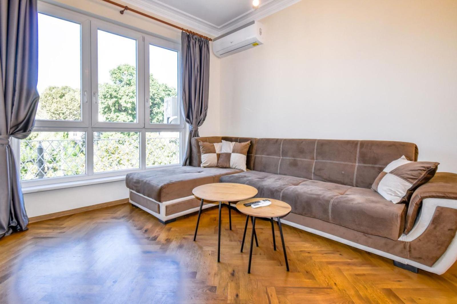 Apartamento Stunning 2bdr On Historic Location In Center
