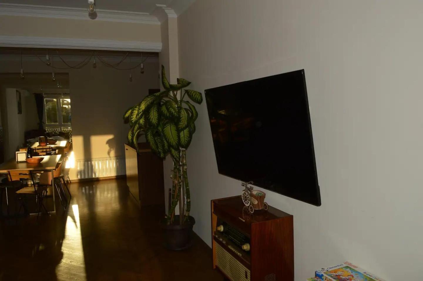 Apartamento Stunning 2bdr On Historic Location In Center Sofía